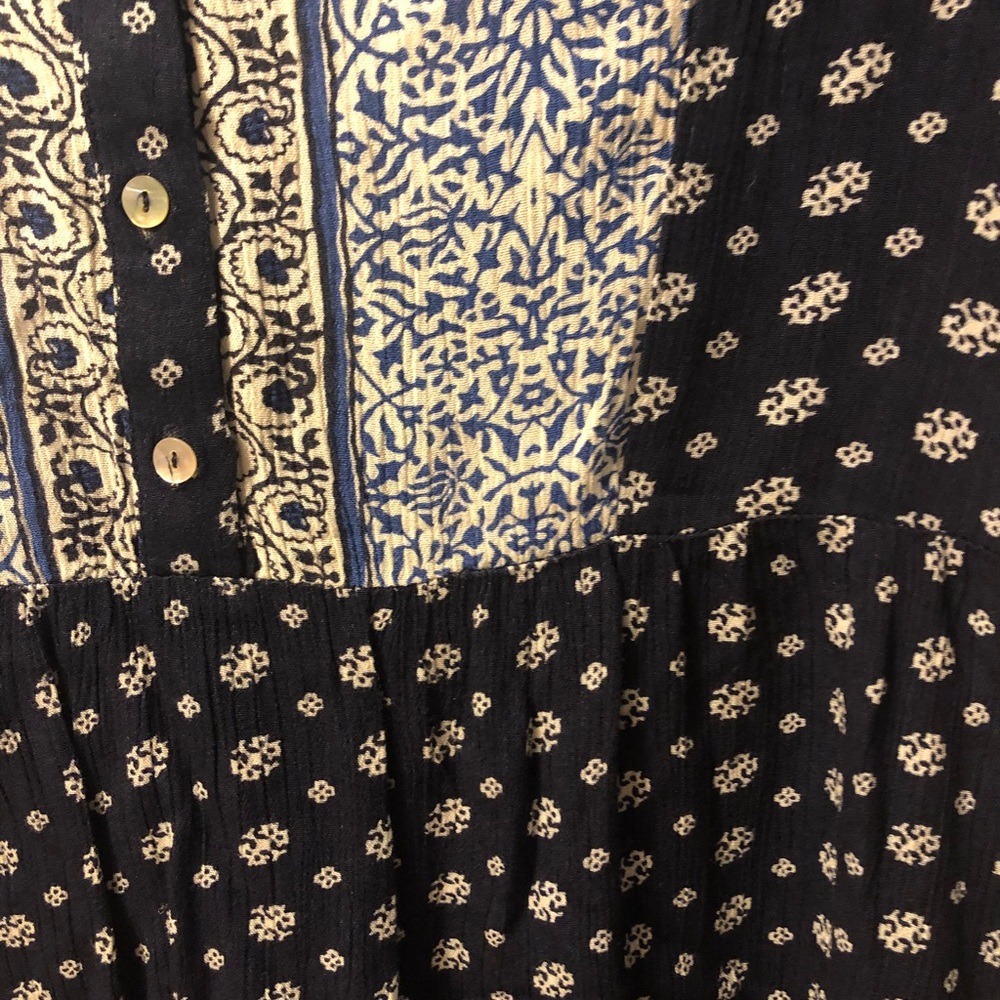 Patterned Sundress - Picture 5 of 6